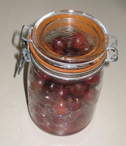 Bocaux de cerises au naturel
