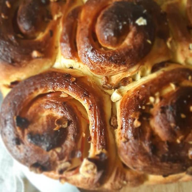TARTE BRIOCHÉE AUX POMMES
