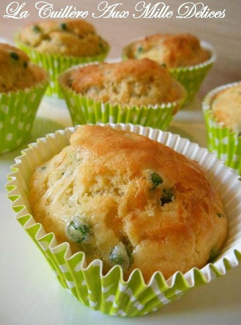 Cakes aux petits pois et comte