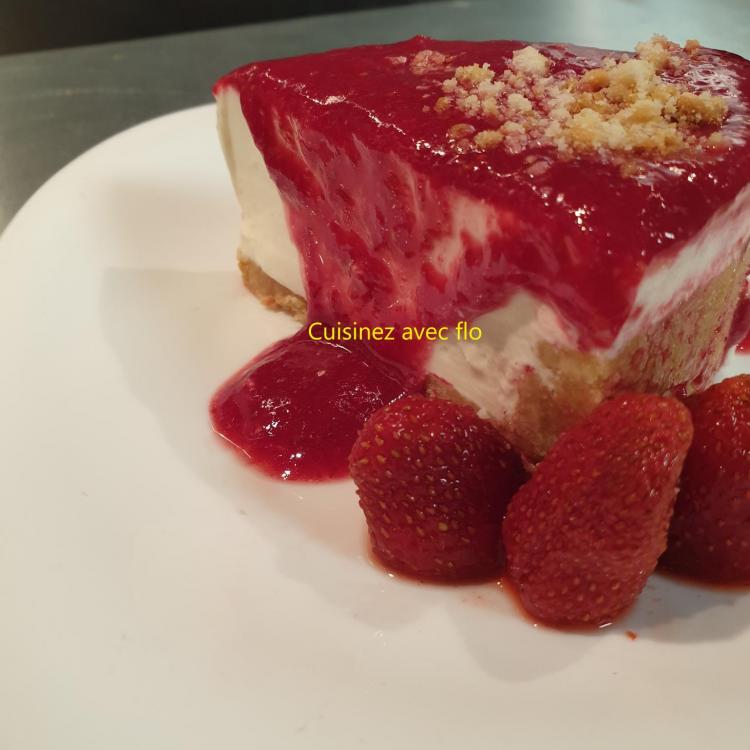 Recette de Cheesecake à la fraise - Nosrecettesfaciles.com