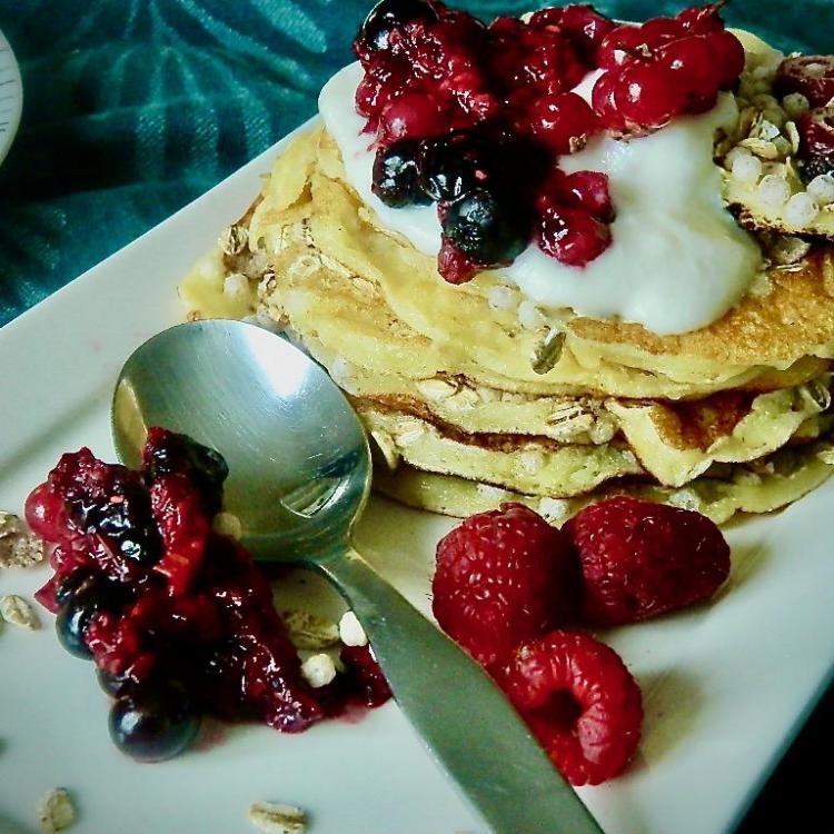PANCAKES COULIS FRAMBOISES-RICOTTA