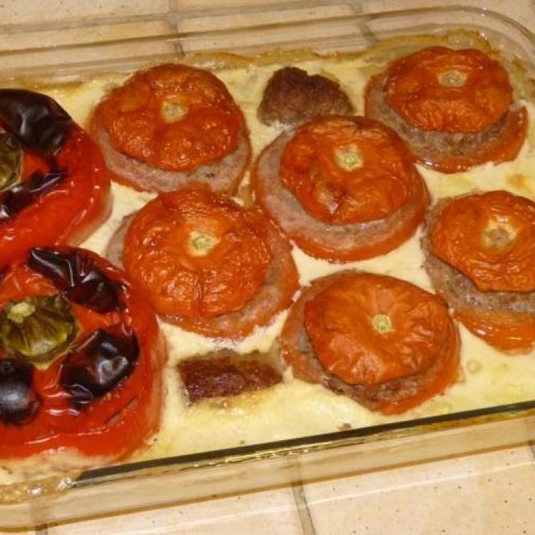 1 recette facile, Tomates et poivrons farcis