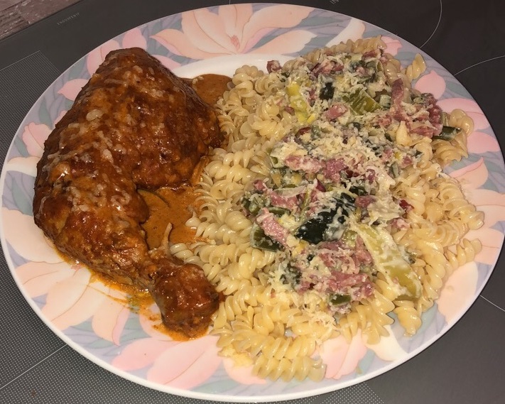 Fusilli aux lardinettes et poireaux a la creme