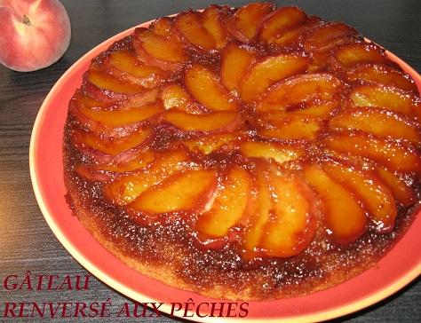 Gateau renverse aux peches