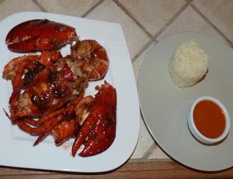 Homard caramelise facon shanghai et sa bisque