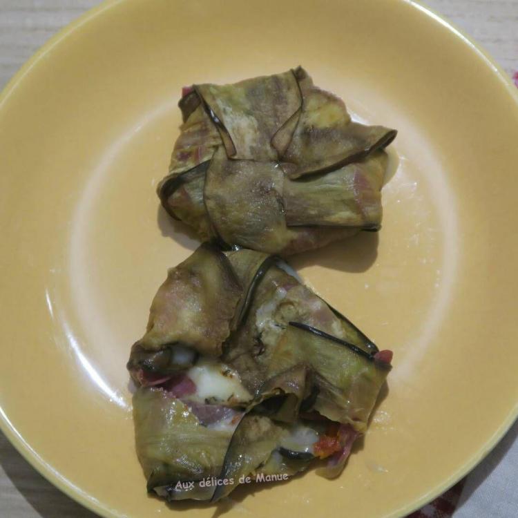 Petits chevres en papillote d aubergine et bresaola