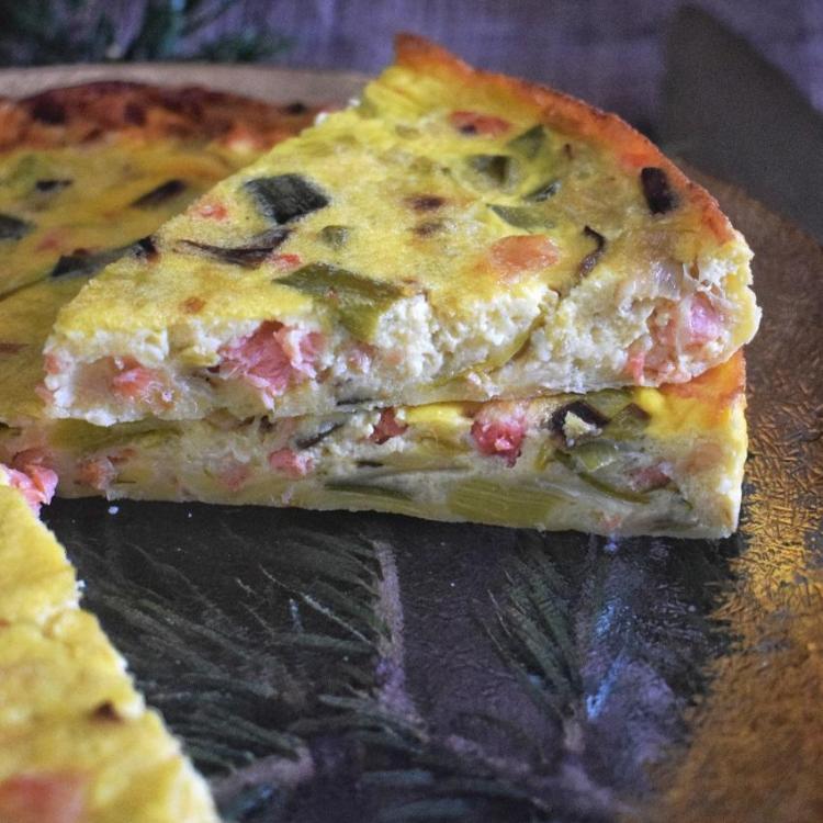 Quiche sans pate poireaux saumon fume