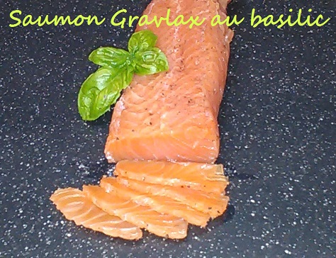 Saumon gravlax au basilic