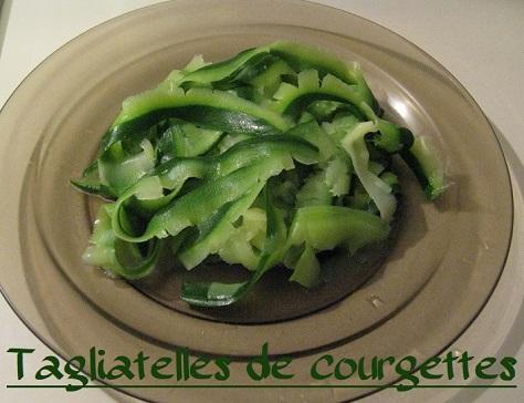 Tagliatelles de courgettes au bouillon