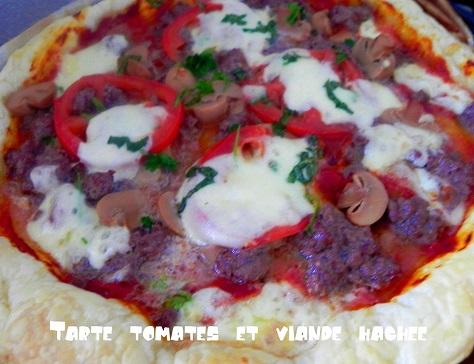 Tarte a la tomate et a la viande hachee
