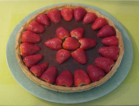 Tarte aux fraises et aux 3 chocolats