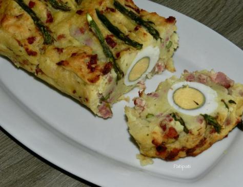 Terrine de pommes de terre aux oeufs asperges et lardons